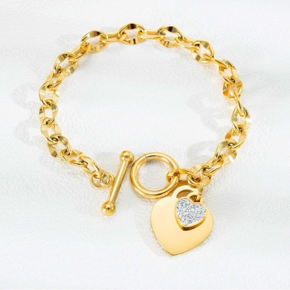 Jewelry - New Havana Heart Pendant Bracelet